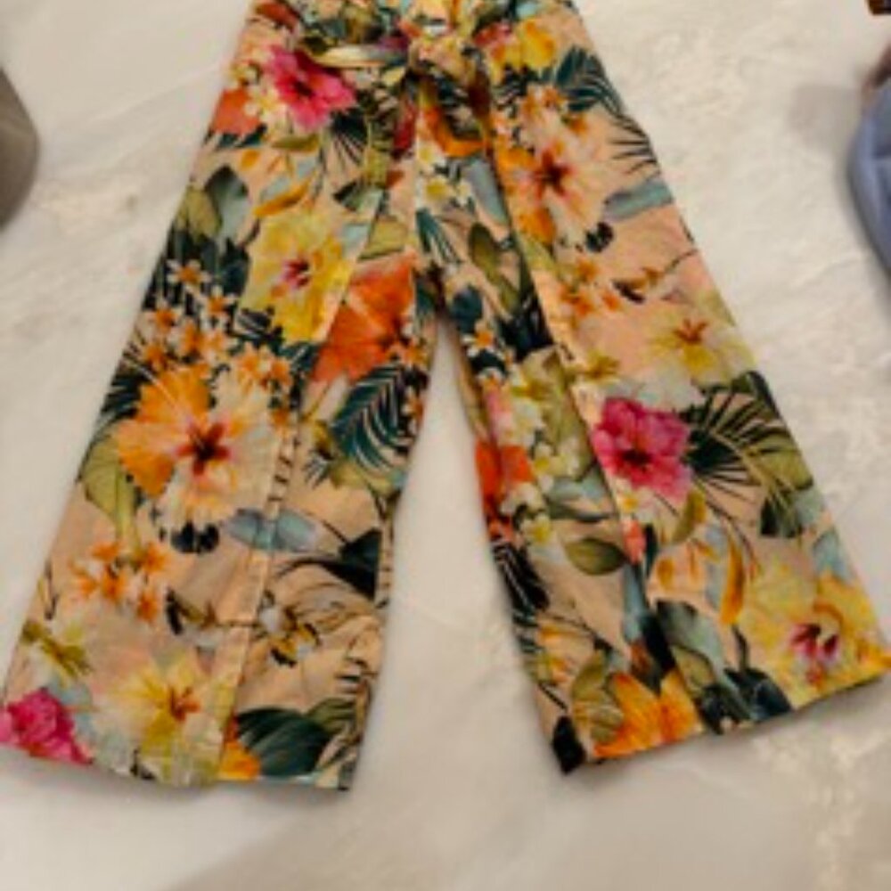 MOLO girls tropical pants, size 4